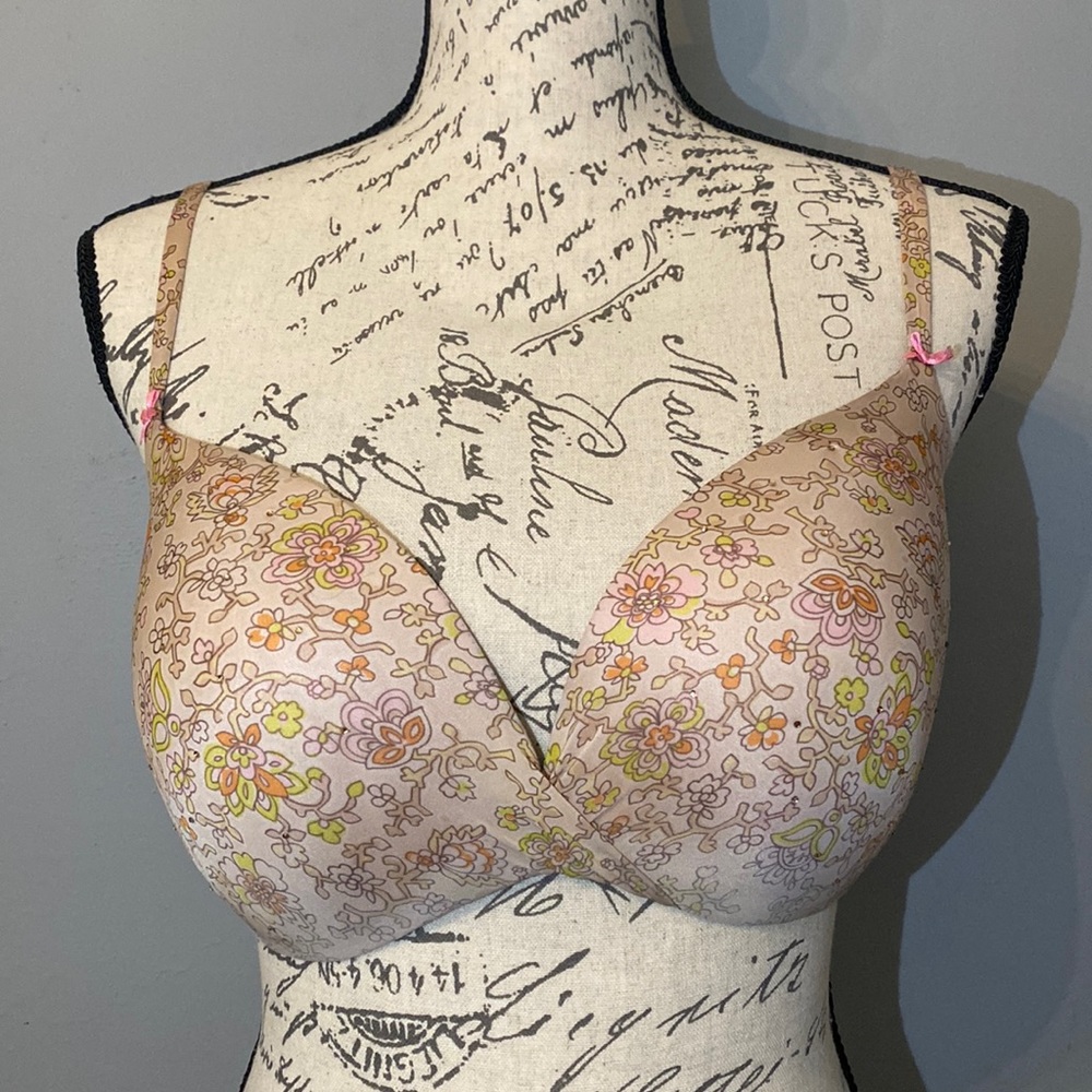 Victoria’s Secret Bra